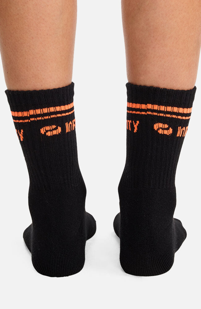 ::Black/ Vivid Orange