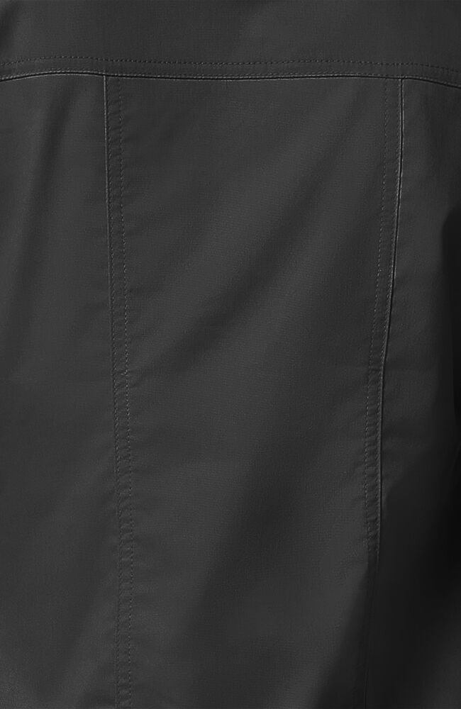 ::Black