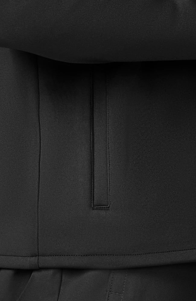 ::Black