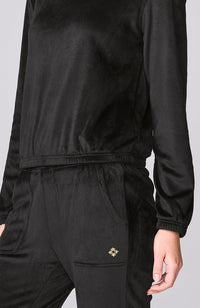 ::Black